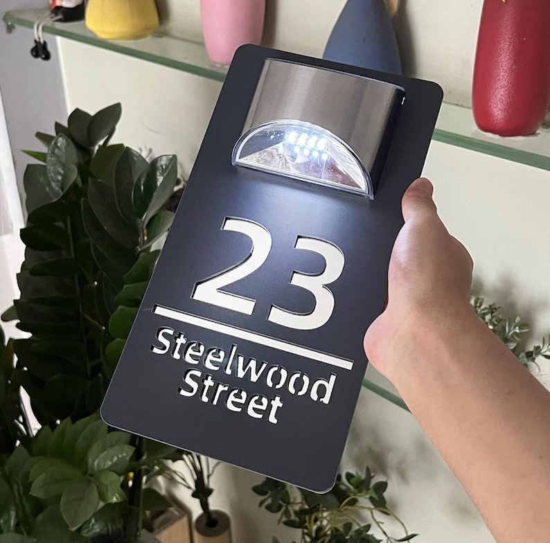 Personalized solar LED door plaque – view 4