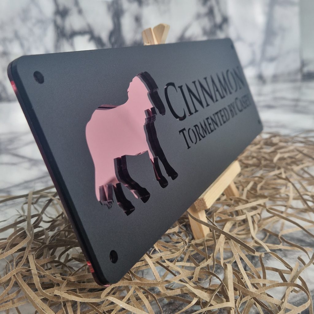 Customizable stable name sign with horse name and logo options