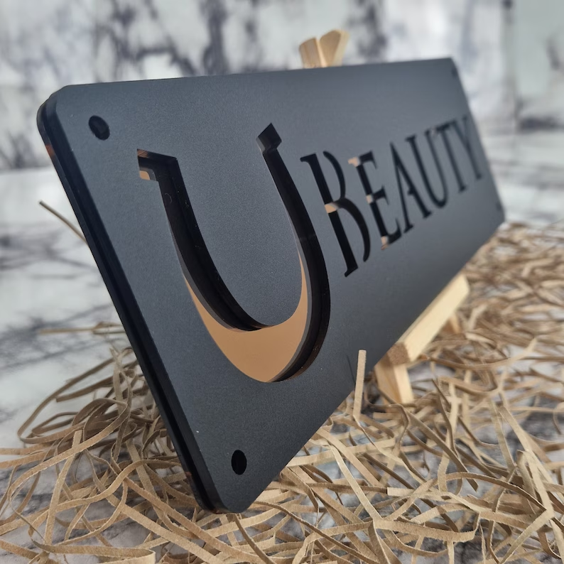 Personalized laser-cut horse stable name plaque – view 4
