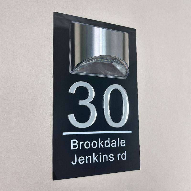 Personalized solar 3D rectangle house number plaque – view 3